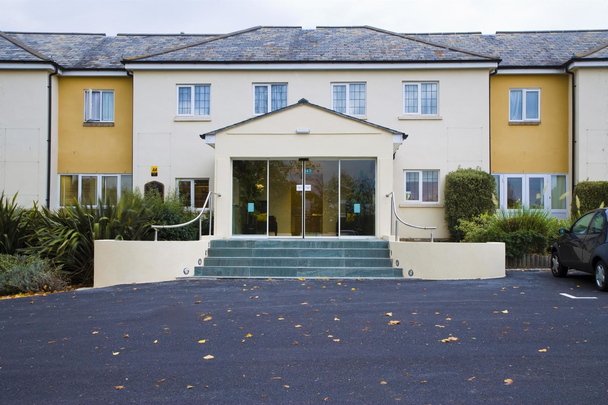 Mercure Newbury West Grange Hotel Thatcham Eksteriør billede